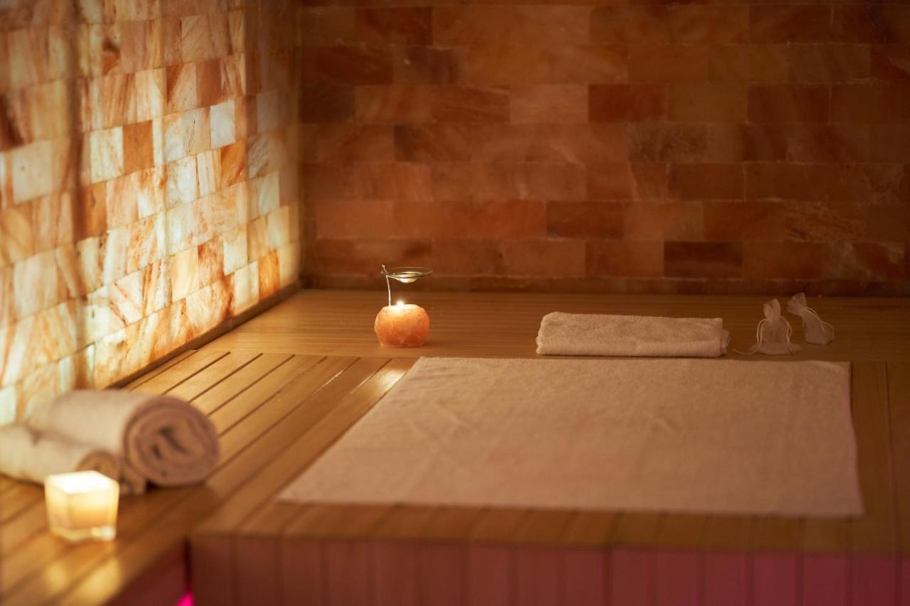 Hotel Una Galles 4*