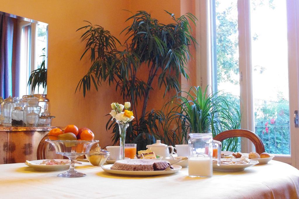 Teodora Bed & Breakfast 2*