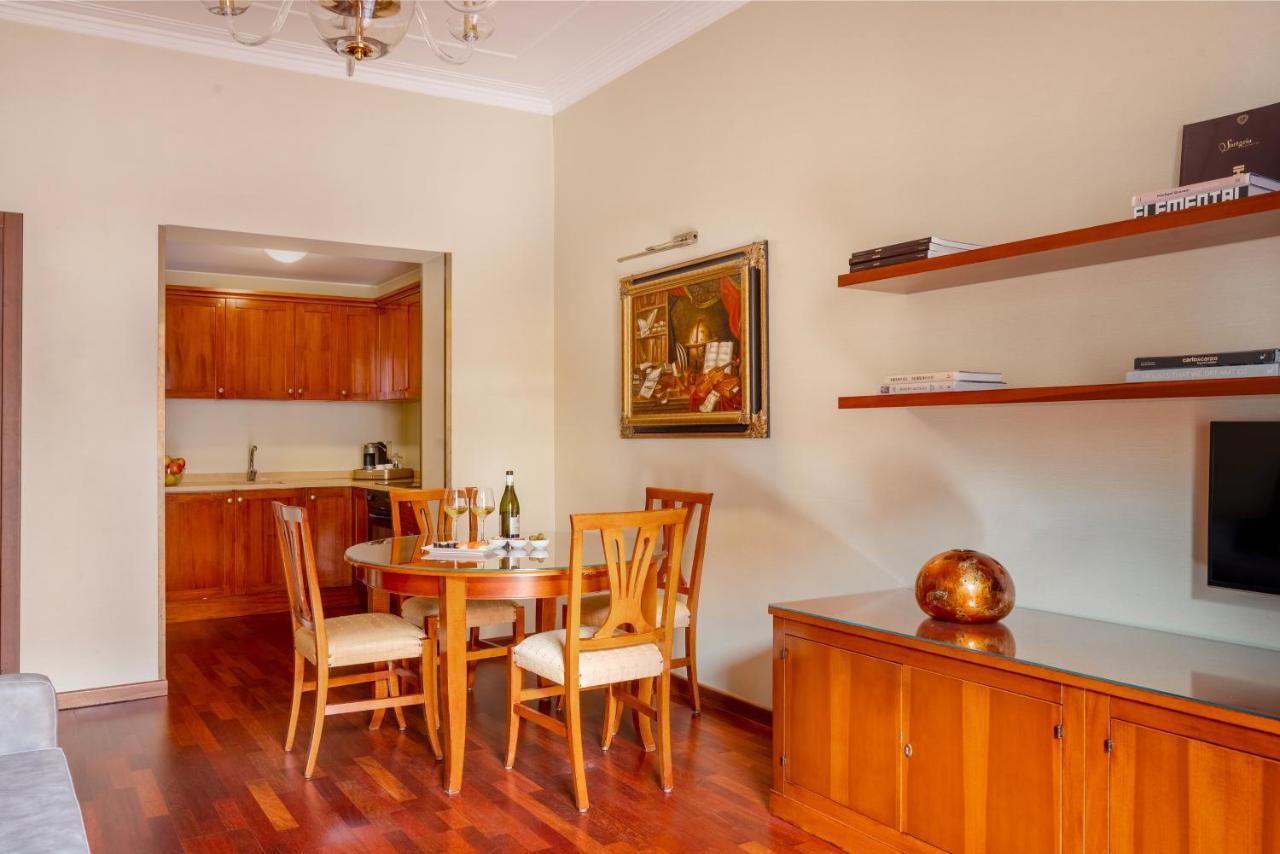 Hotel Una Galles 4*