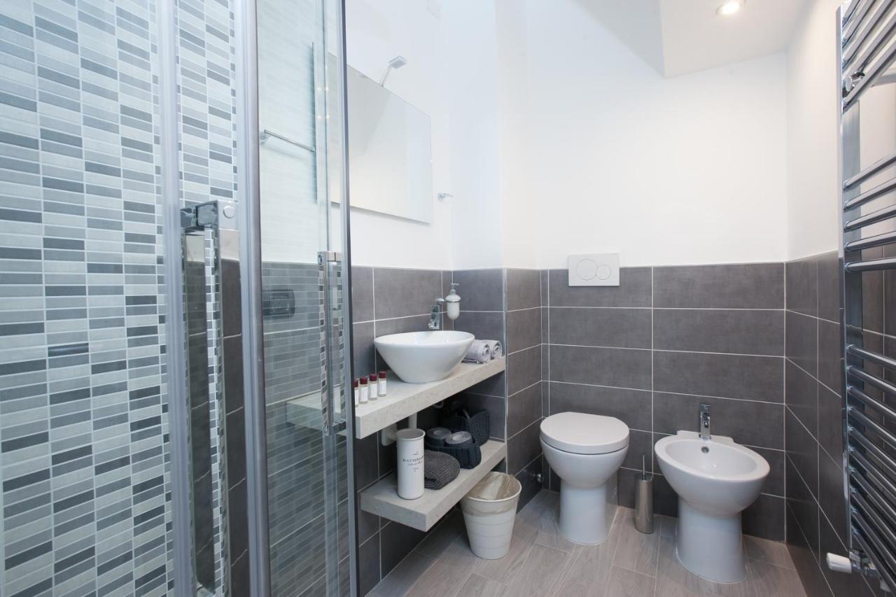 Amazing And New Penthouse In Center Appartement Milaan