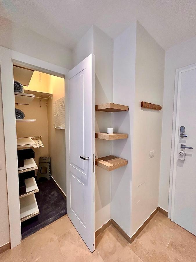 King's - Quiet And Refined In The Heart Of Appartamento