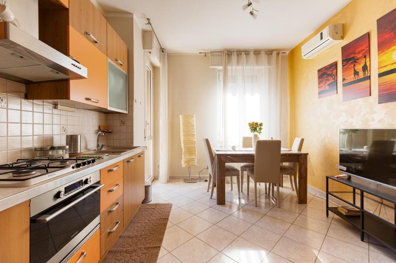 Udine M2 Balcony Apt Appartamento
