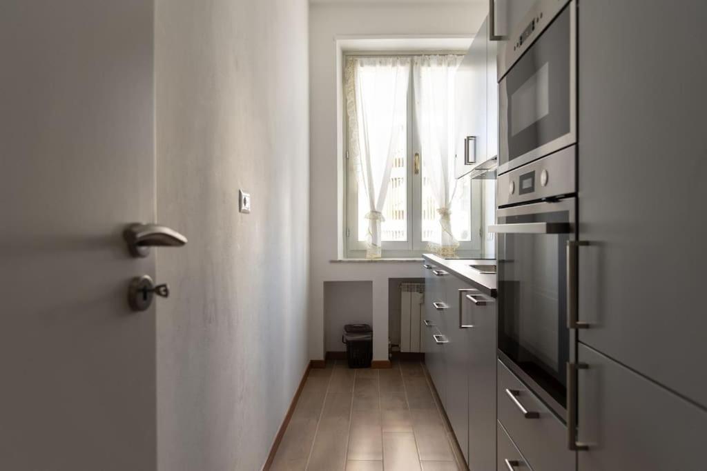 Appartamento Youhosty - De Cristoforis12 Bis *