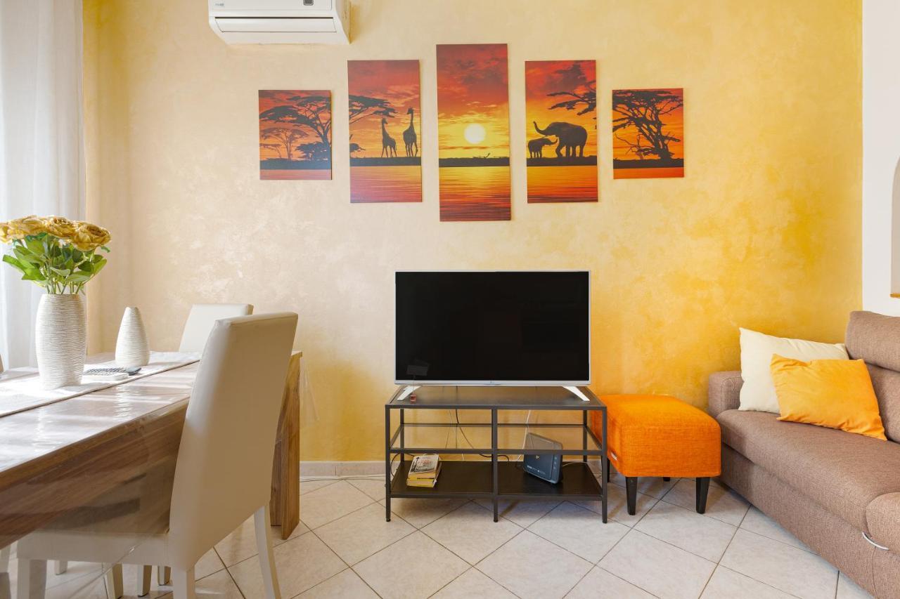 Udine M2 Balcony Apt Appartamento Milano