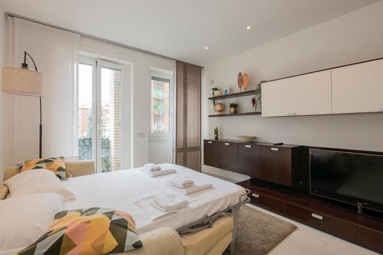 Ihost - Tito Livio 20 * Mailand