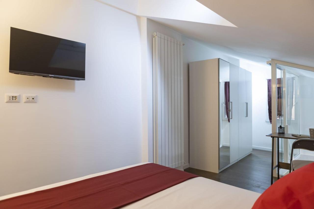Disciplini Duplex Milaan