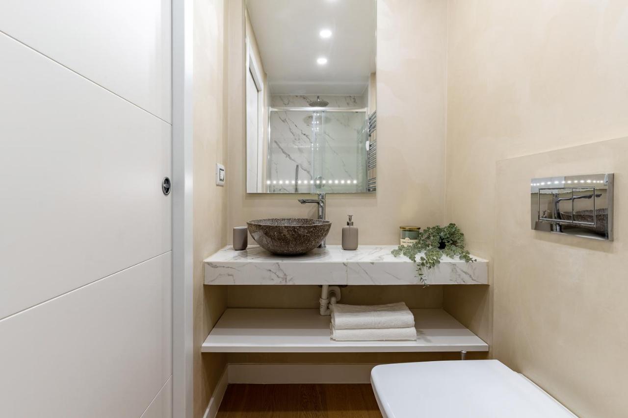 Charming Loft Fashion & Design Tortona District Apartment