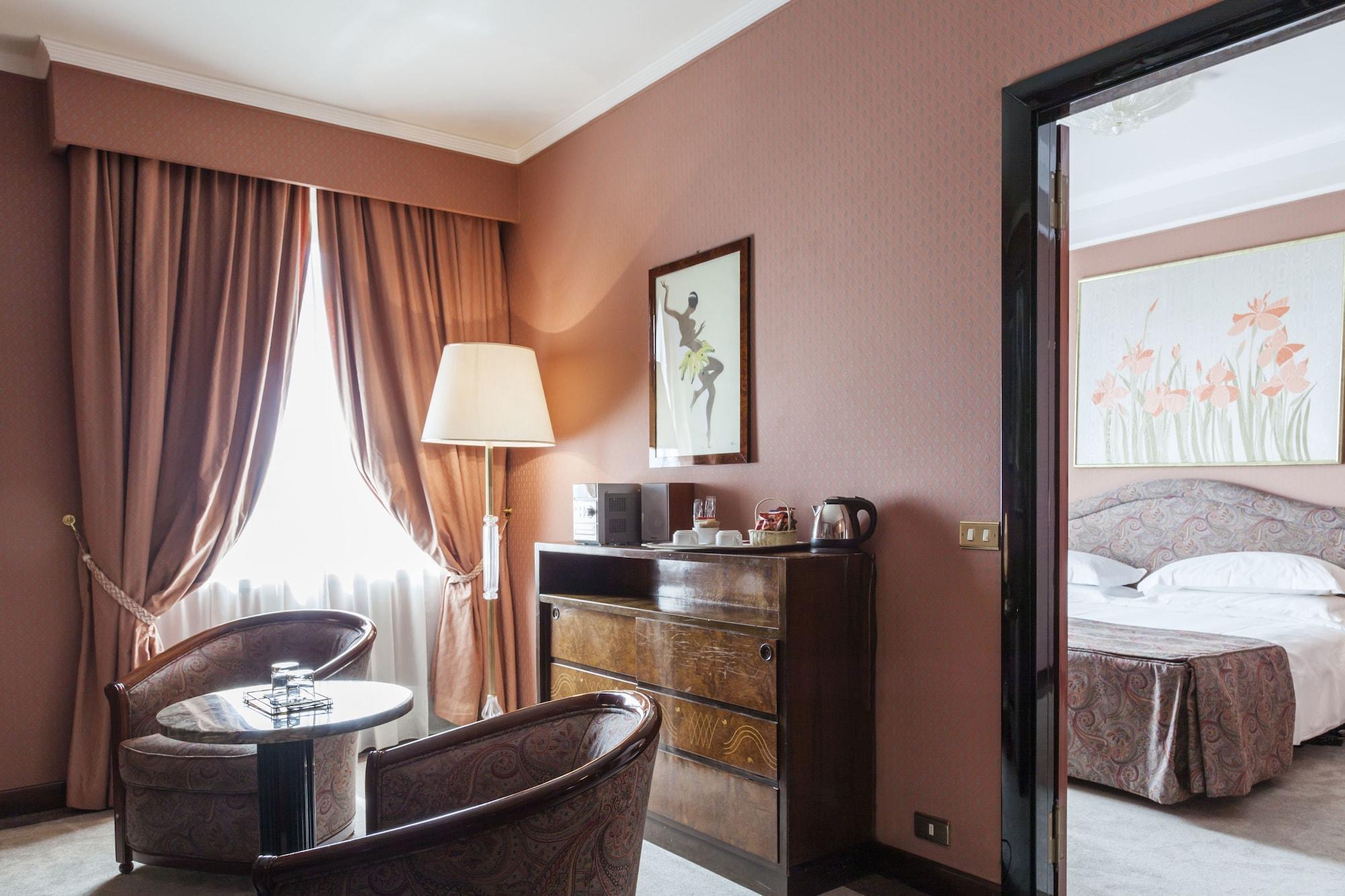 Hotel Doria Grand Milan