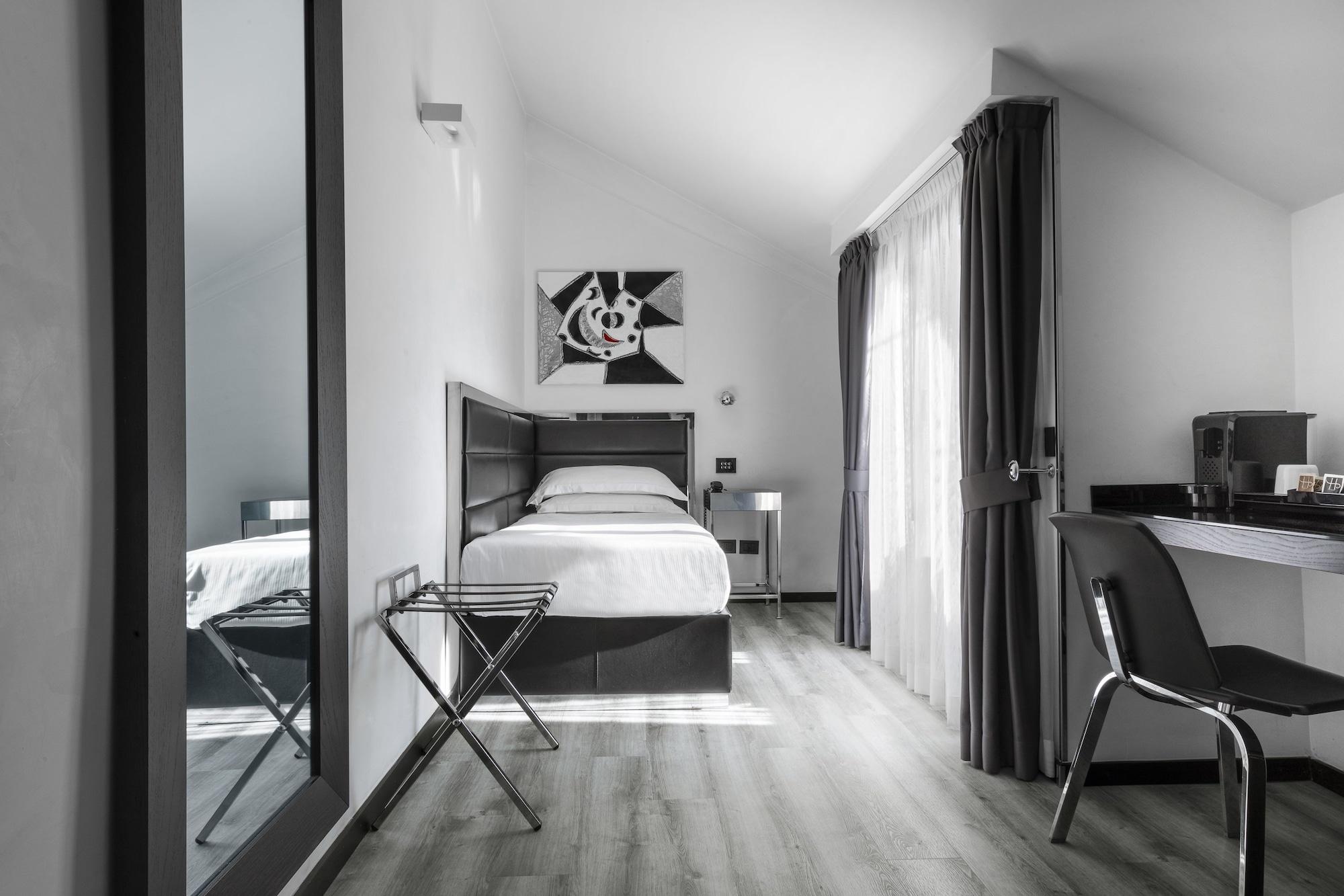 Hotel Lhp Napoleon 4*