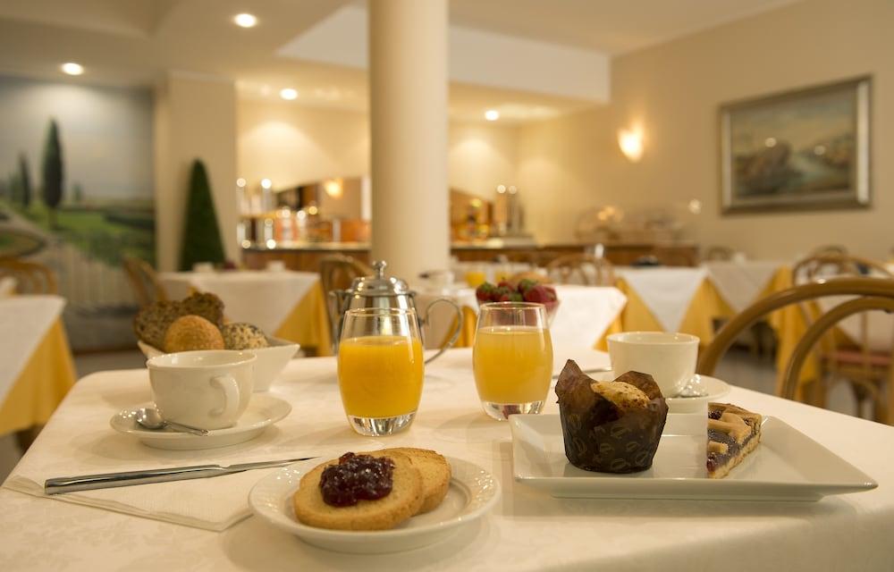 Hotel Fenice 3*