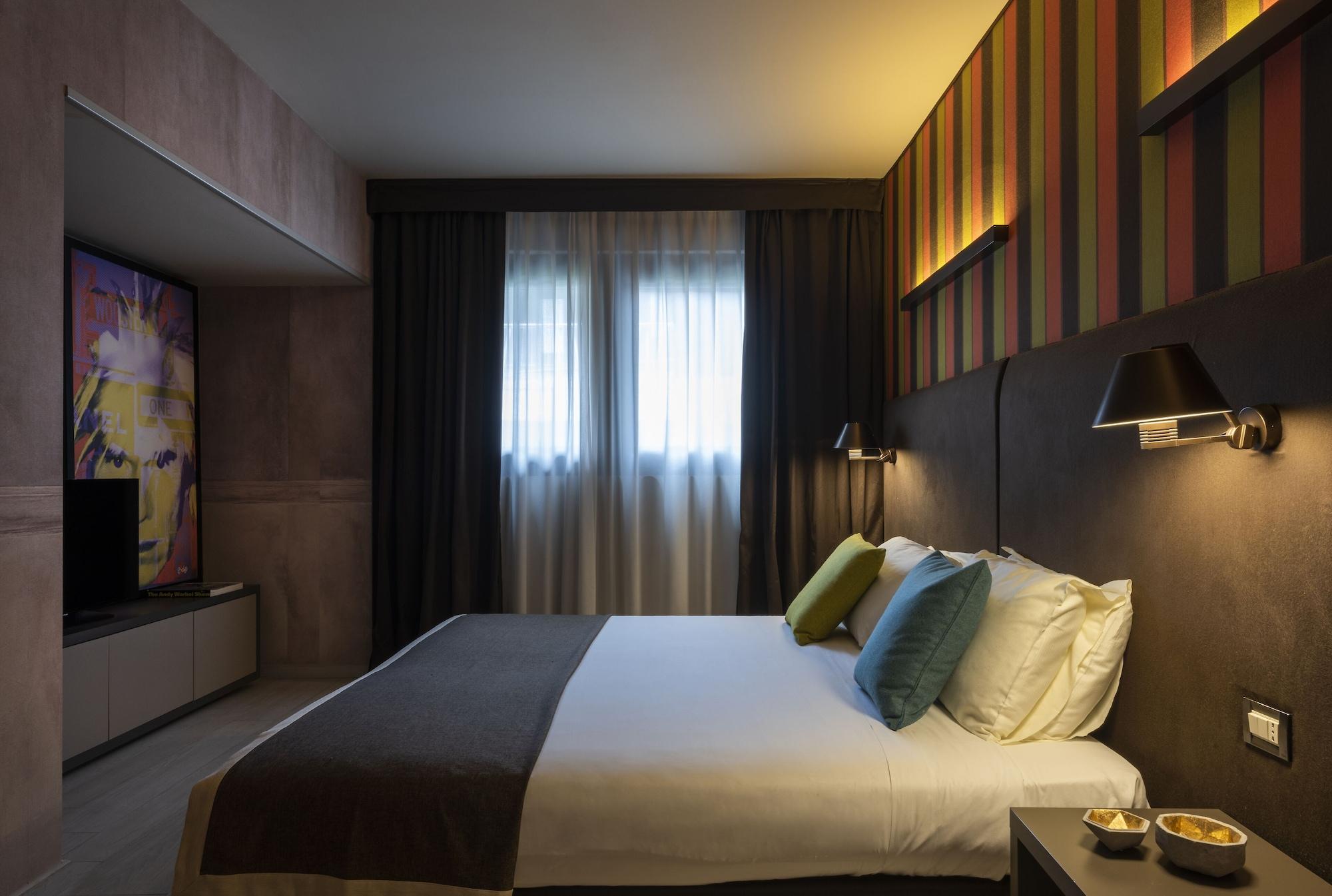 Fifty House Cellini Hotel Milano