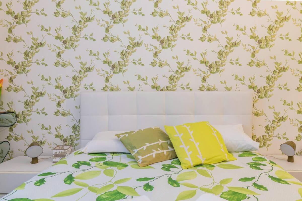 Ihost - Bassini 46 *