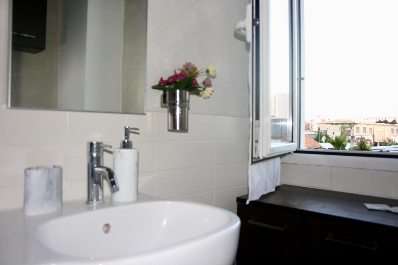 Apartment Casa Kandinsky - 10 Minuti Da Aeroporto Di Linate