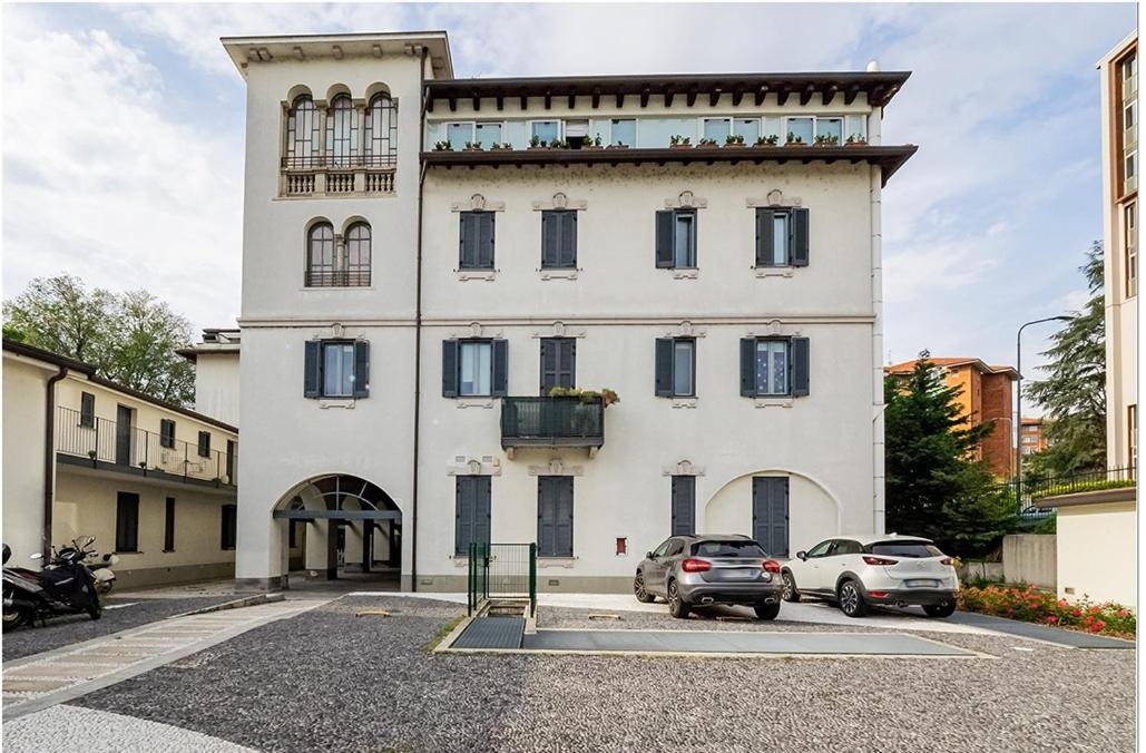 Apartment Lux 2 Metro M2 Milan