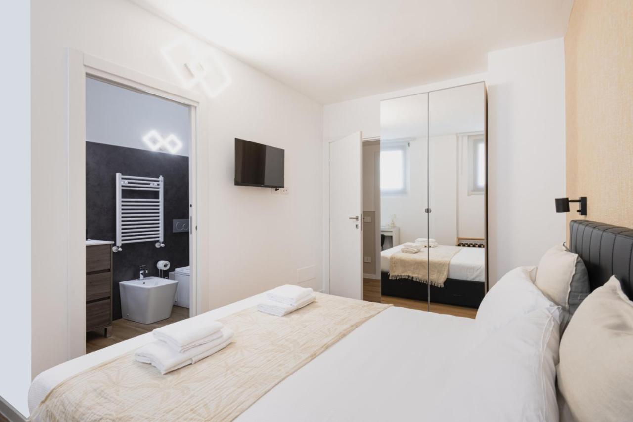 Apartment Easylife - Dimora Di Lusso A In Zona Colonne