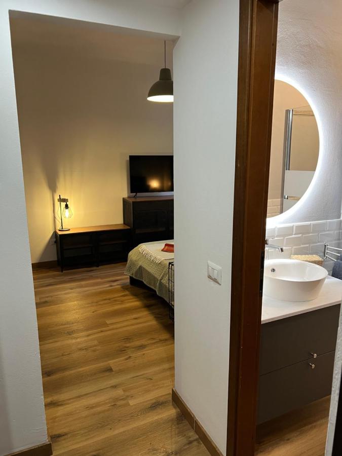 Stylish 3 Km Away From Duomo - Netflix, Wi-fi, All Comforts Included * Milano