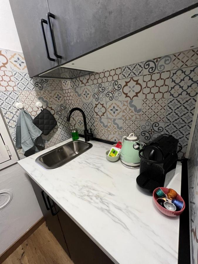 Lejlighed Stylish 3 Km Away From Duomo - Netflix, Wi-fi, All Comforts Included
