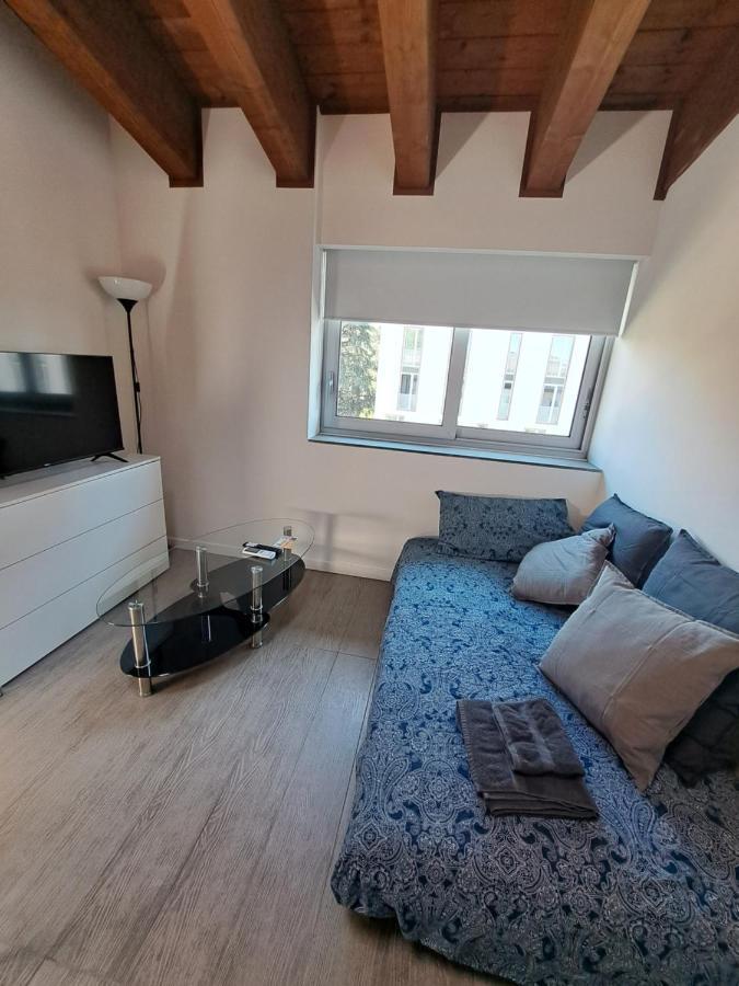 Apartment Lux 2 Metro M2