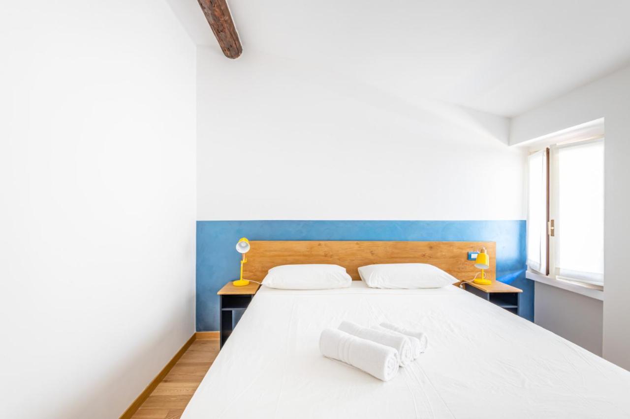 Easylife - Romantico Sulla Darsena Apartment