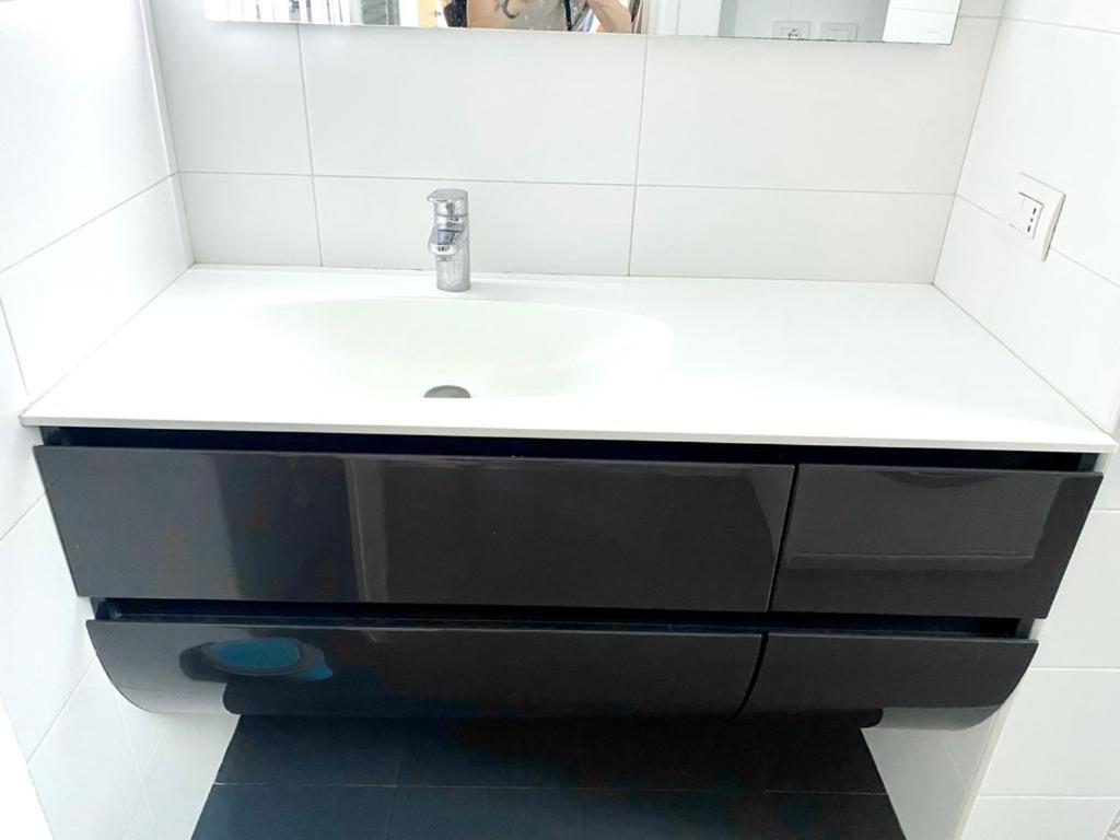 Mpm - Belinzaghi 5 6 Pax Appartement *