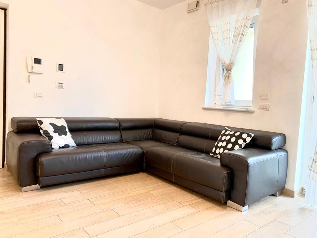 Appartement Mpm - Belinzaghi 5 6 Pax Milaan