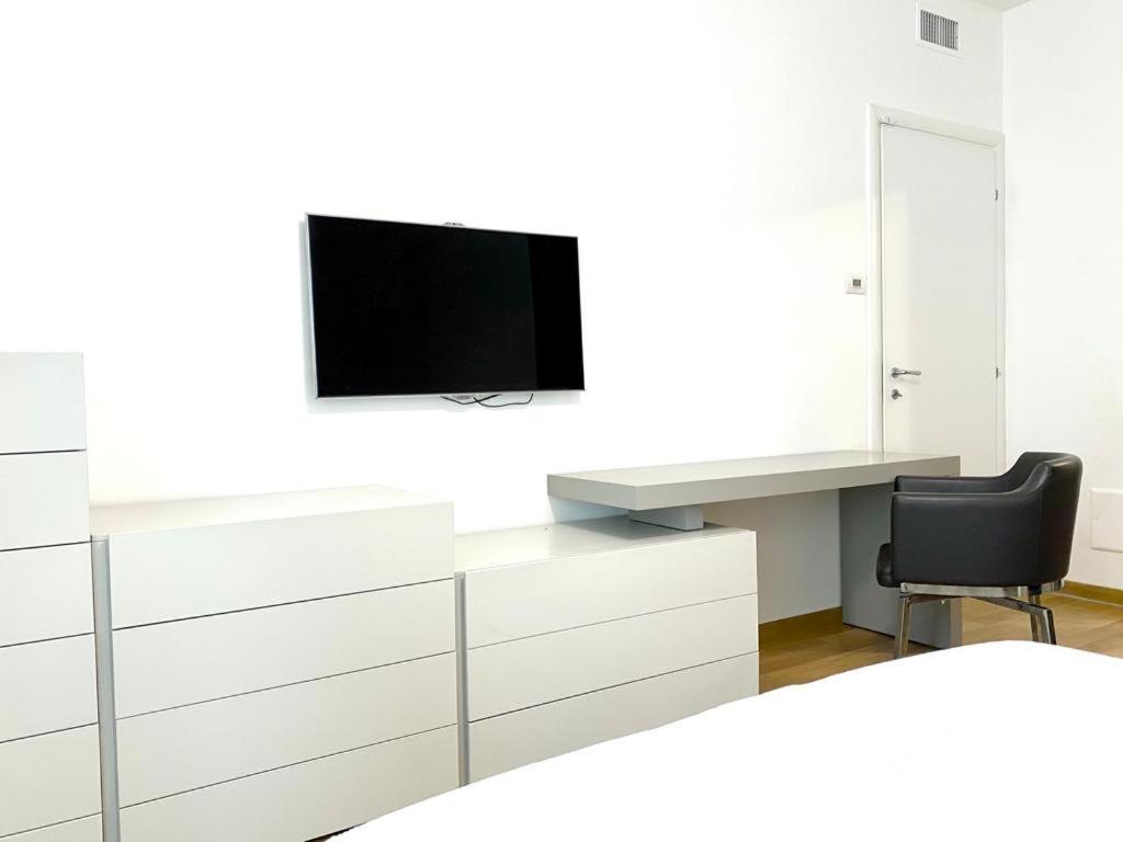 Appartement Mpm - Belinzaghi 5 6 Pax *