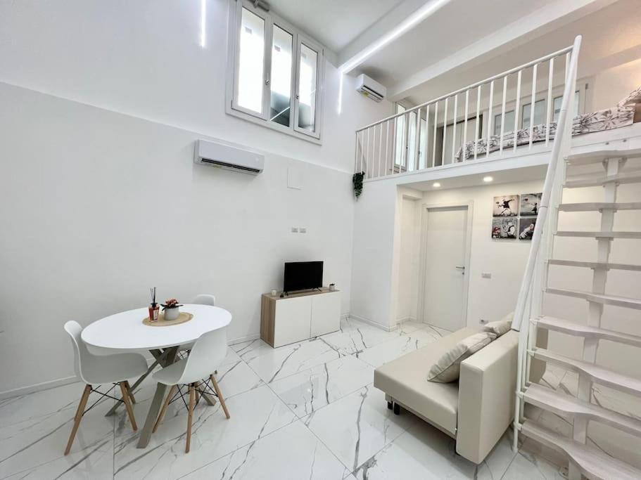 Cozy Dergano M3 Milano