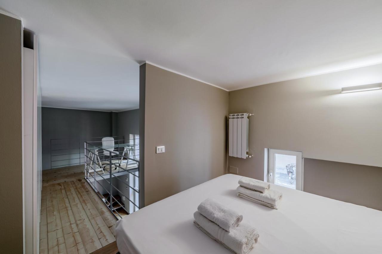 Amazing Loft - 350 M Far From Dateo Station Milaan