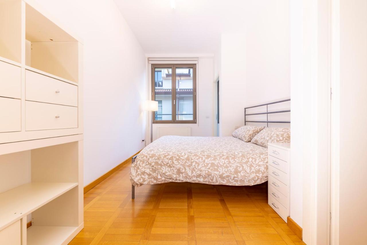 Apartment Luxury 1 Bedroom Navigli Loft Mailand