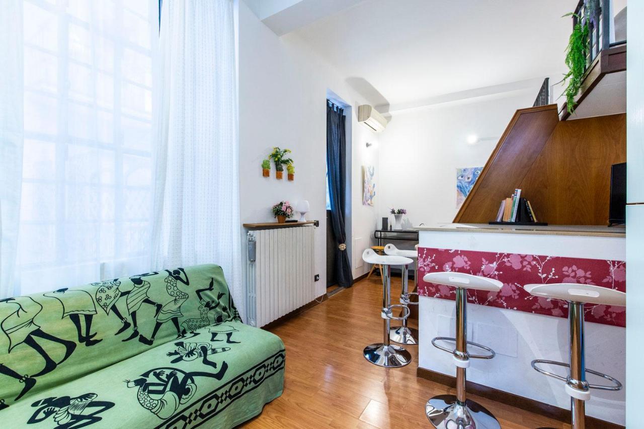 Apartment Extensive Terrace Navigli Toy Artistic Mailand