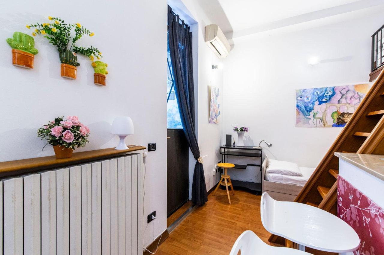 Apartment Extensive Terrace Navigli Toy Artistic Mailand