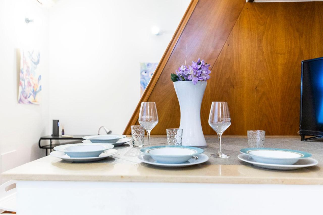 Extensive Terrace Navigli Toy Artistic Apartment