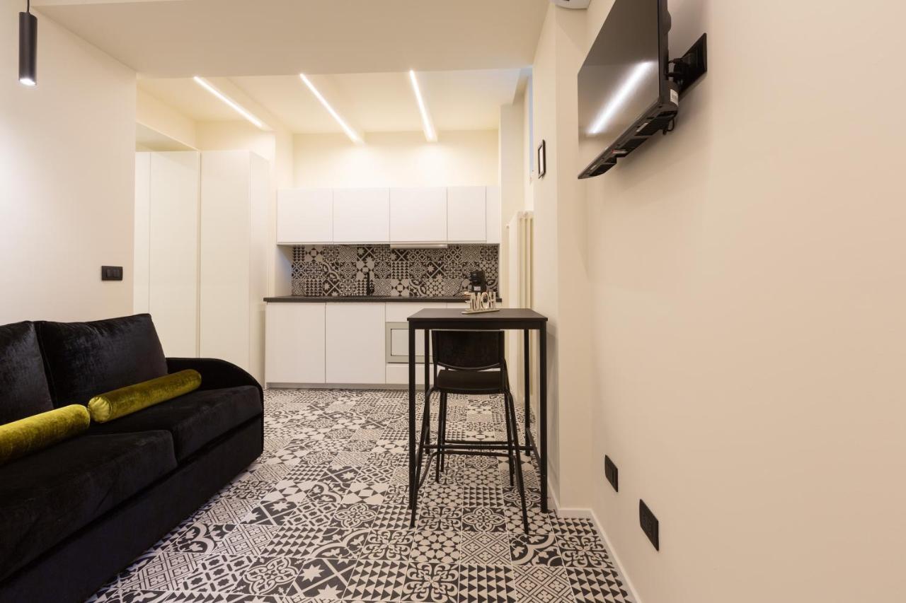 Pay60 -crescenzago- Luxury Yellow House Mailand