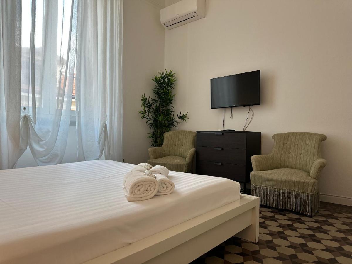 Apartment Xenia - Bright And Elegant Milan