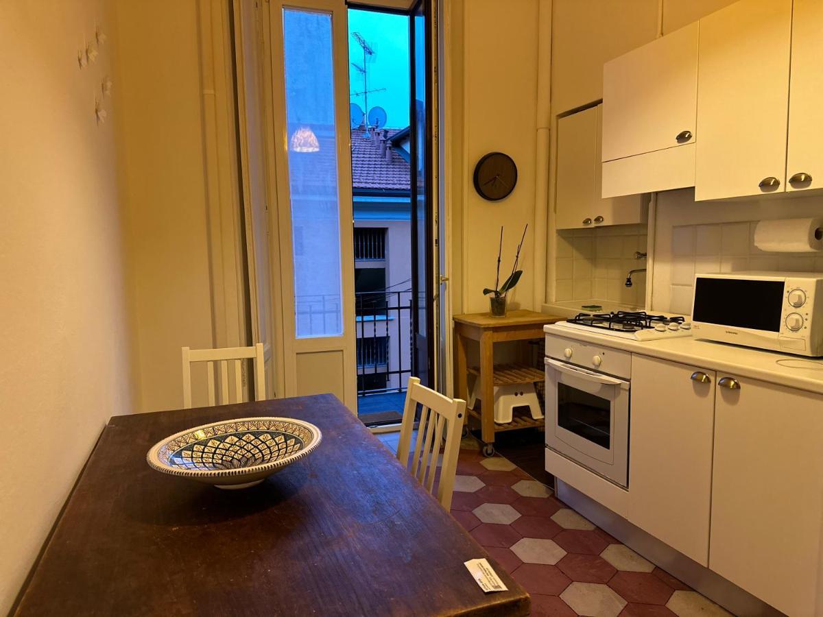 Xenia - Bright And Elegant Apartment Milan