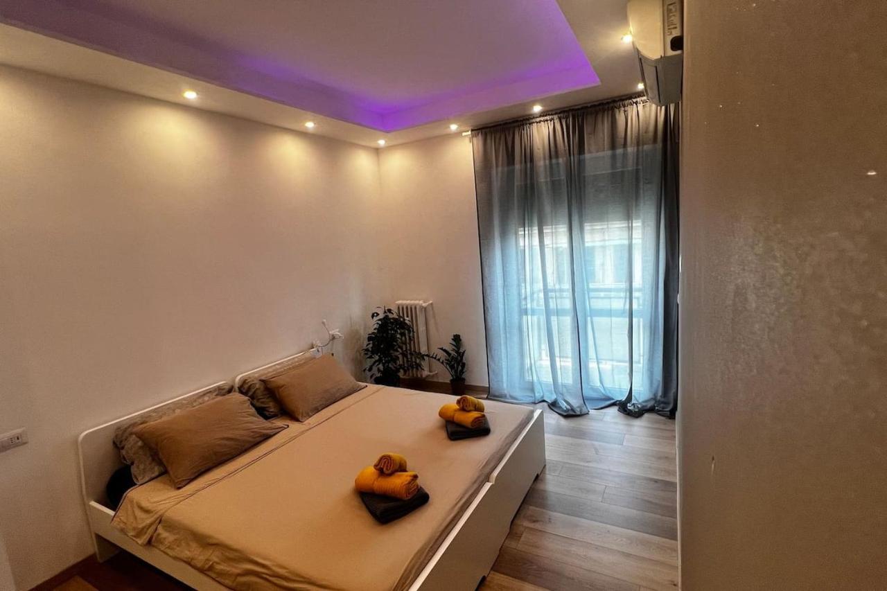 Appartamento Prestigioso Trilocale Sui Navigli Con A/c & Wi-fi *