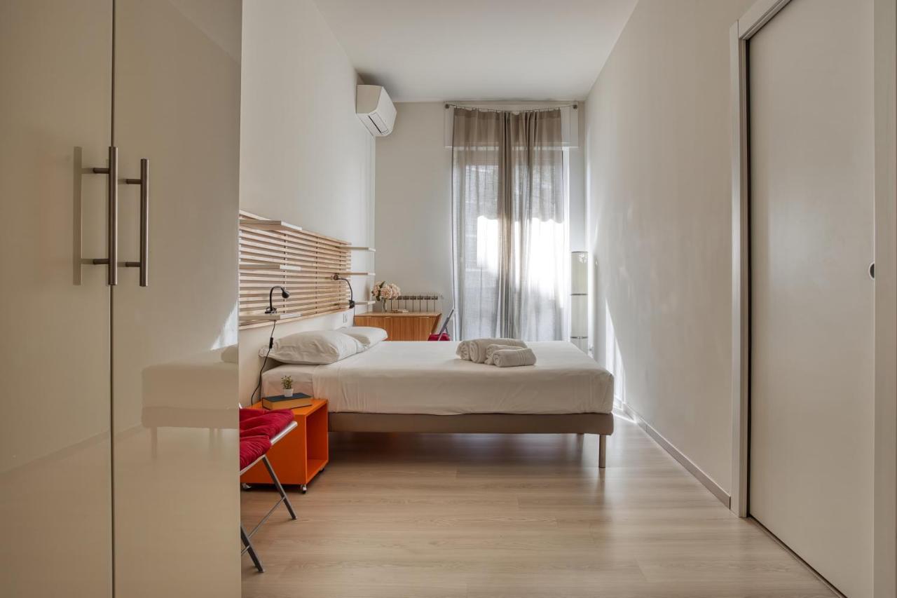 Joivy Vibrant 2bed With Balcony Milan