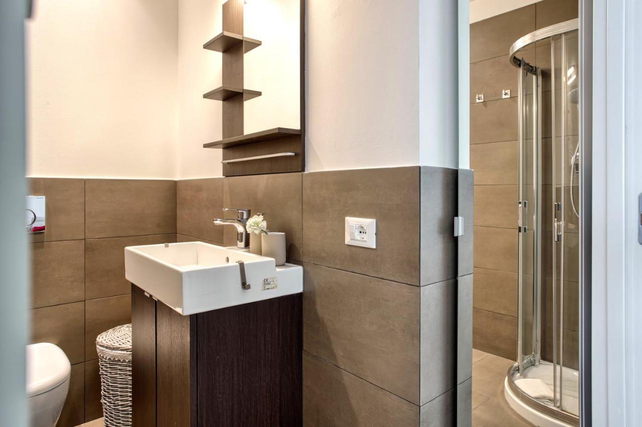Joivy Vibrant 2bed With Balcony Milan