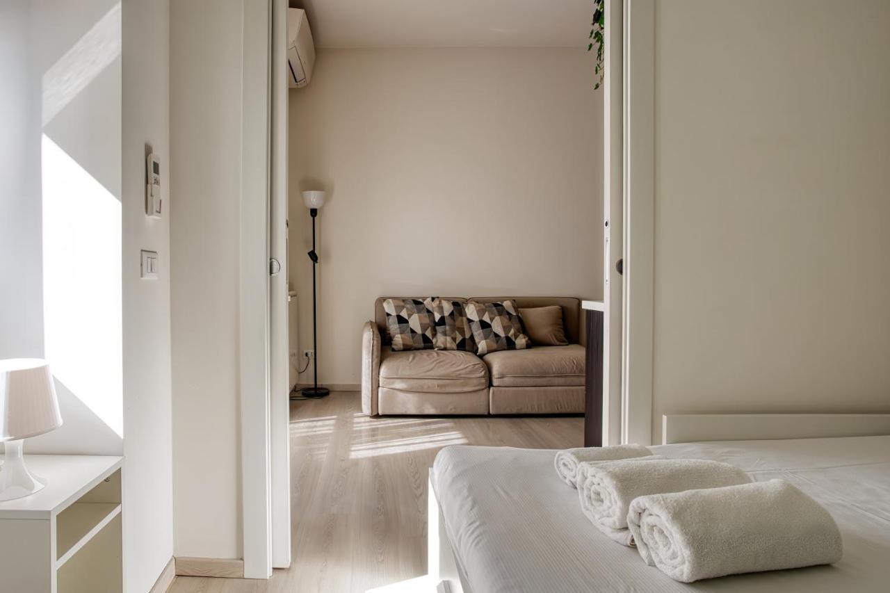 Joivy Vibrant 2bed With Balcony * Milan