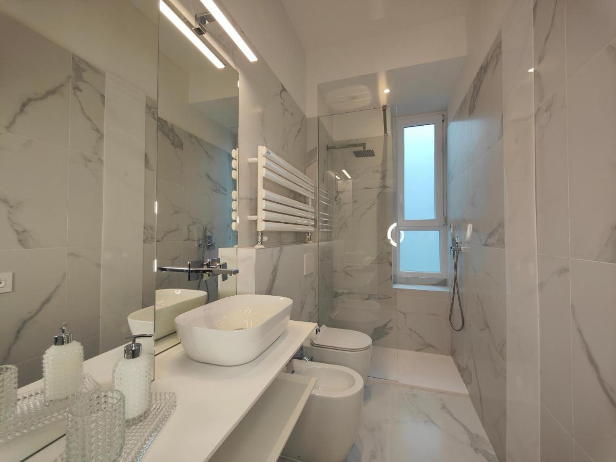 Appartamento Luxury 2 Bedrooms And 2 Baths In Downtown With Ac, Wifi, Subway Aiport Conneted Milano