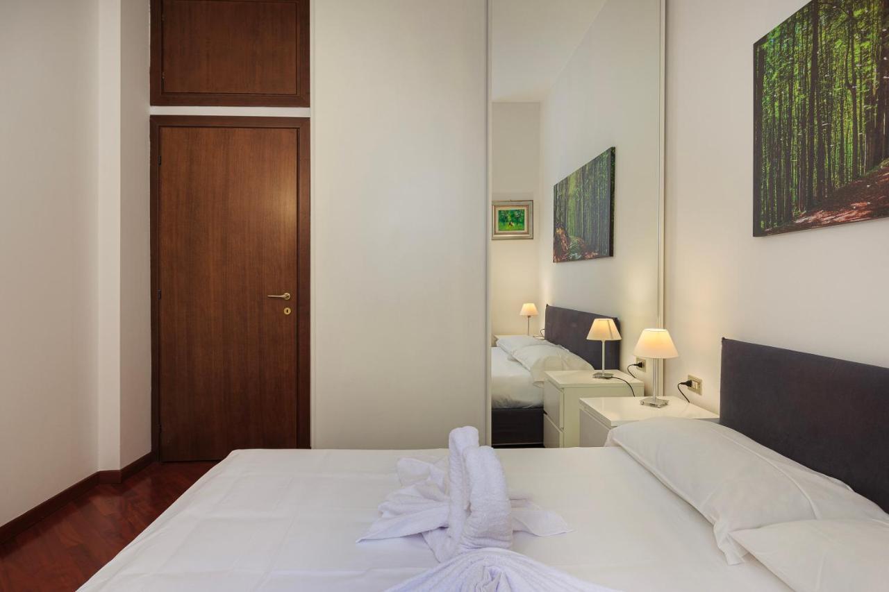 Flat In Citylife Near Metro! Appartement