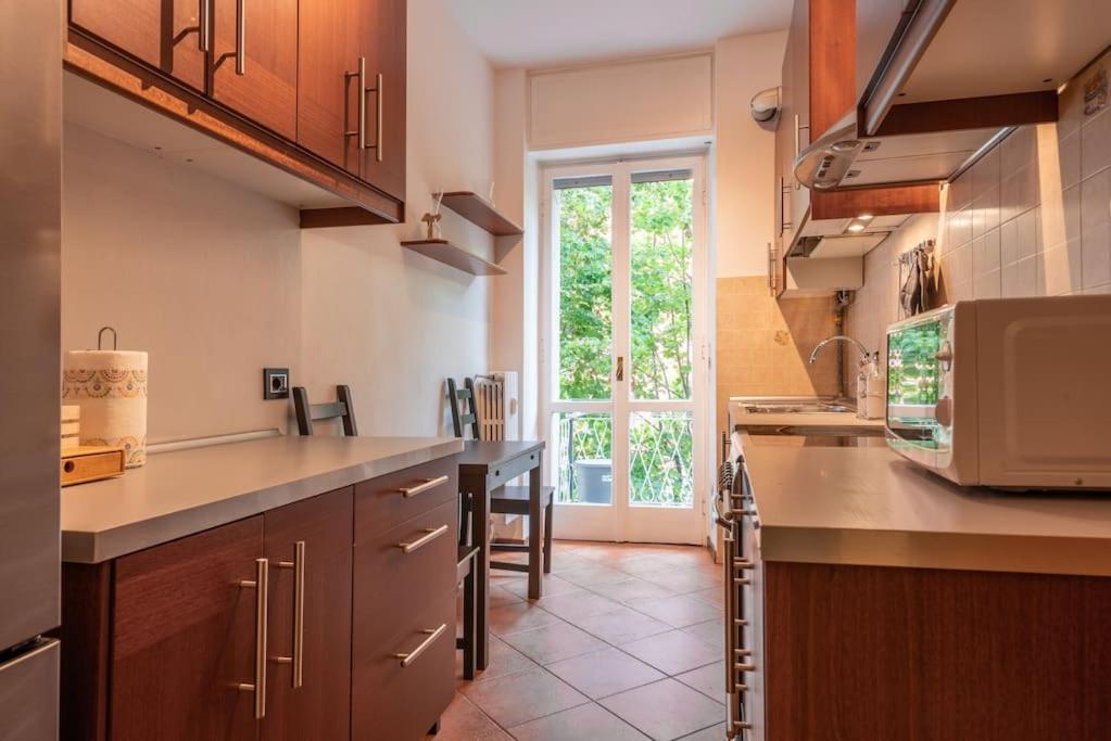 Apartment Intero Alloggio Bande Nere M1 Milan