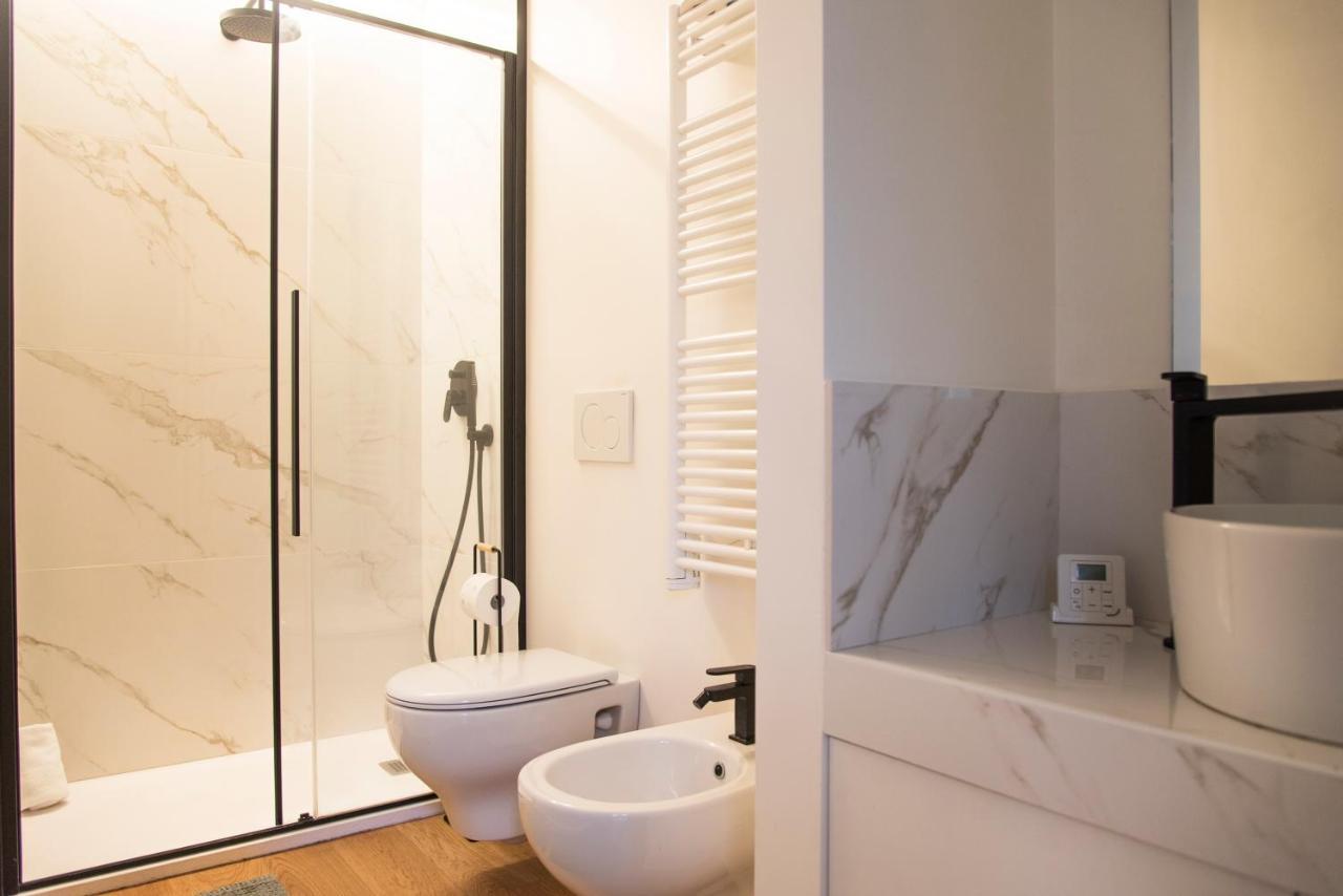 Youhosty - Lambro12 Milano