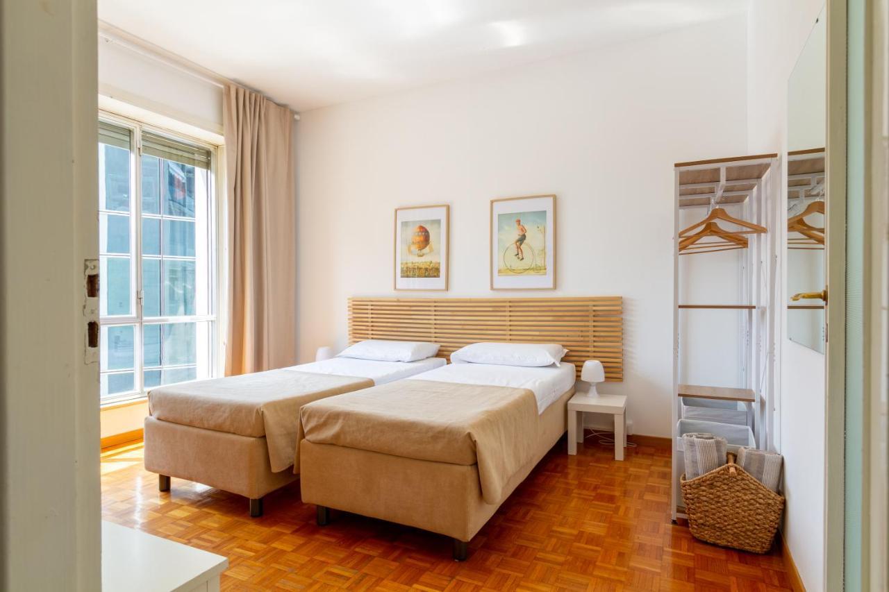 Palazzo Lombardia - Station - Bighome Apartment Milan