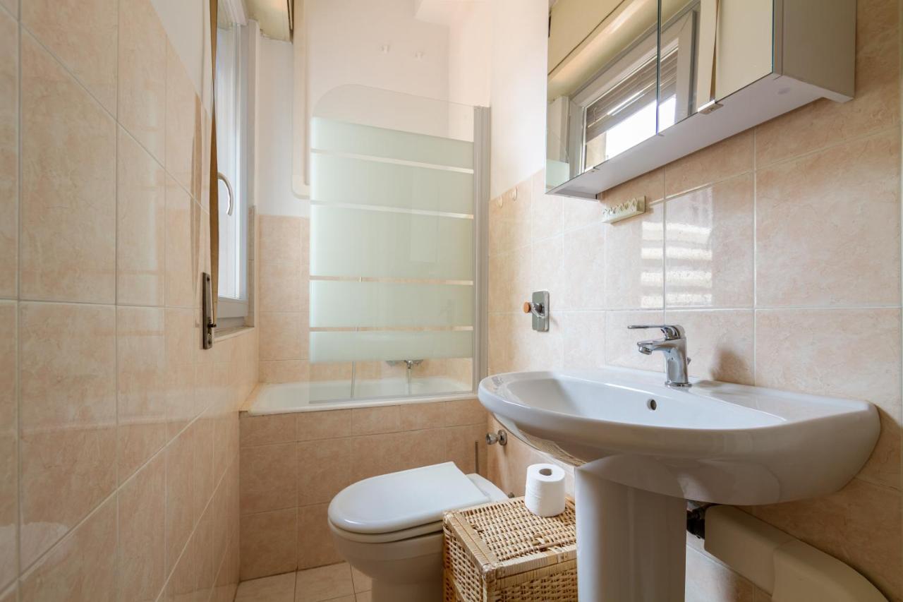 Palazzo Lombardia - Station - Bighome * Milan