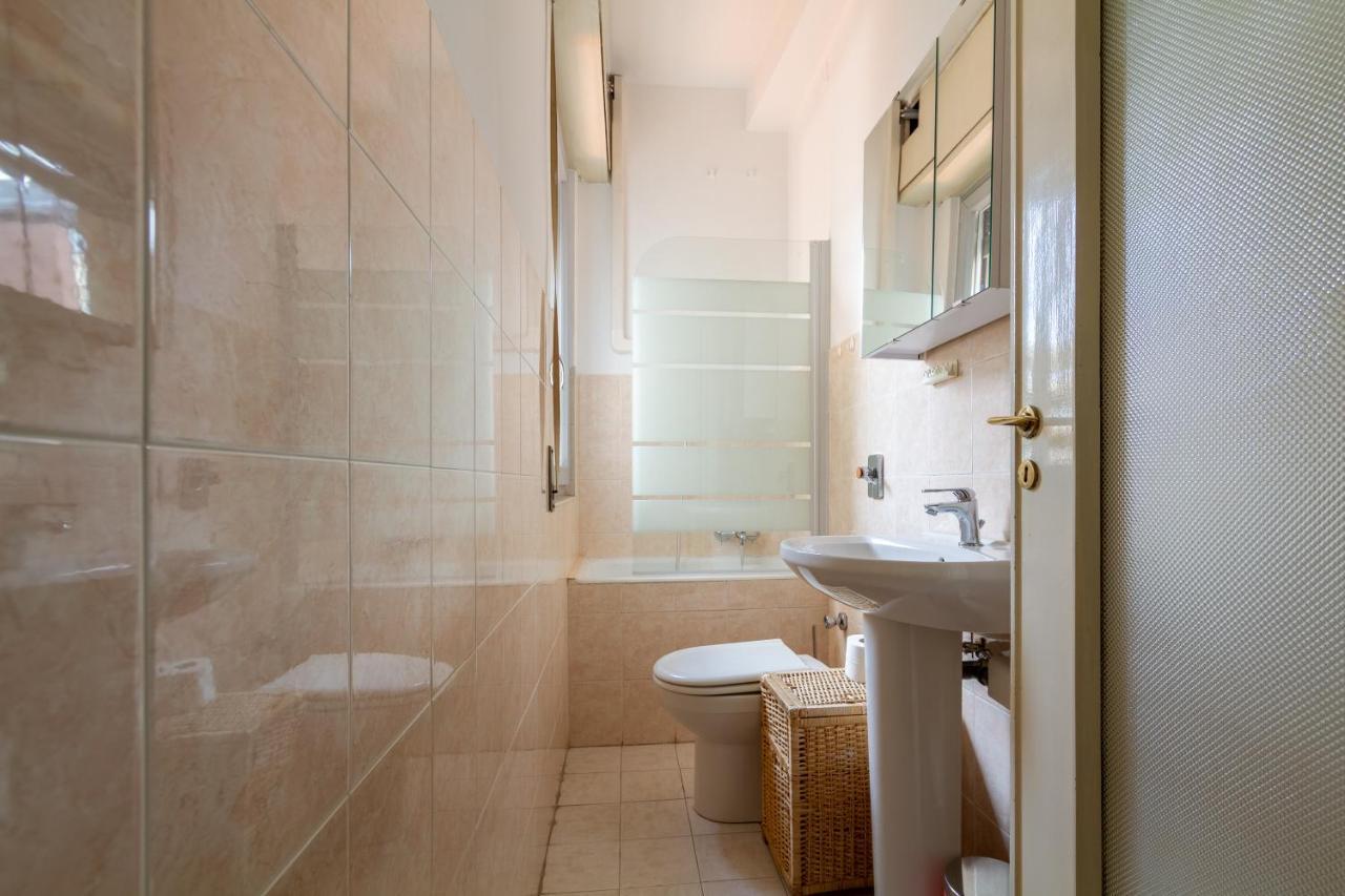 Apartment Palazzo Lombardia - Station - Bighome