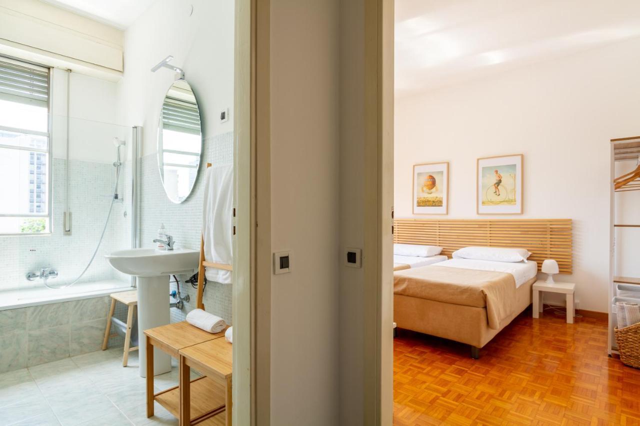 Palazzo Lombardia - Station - Bighome Apartment Milan