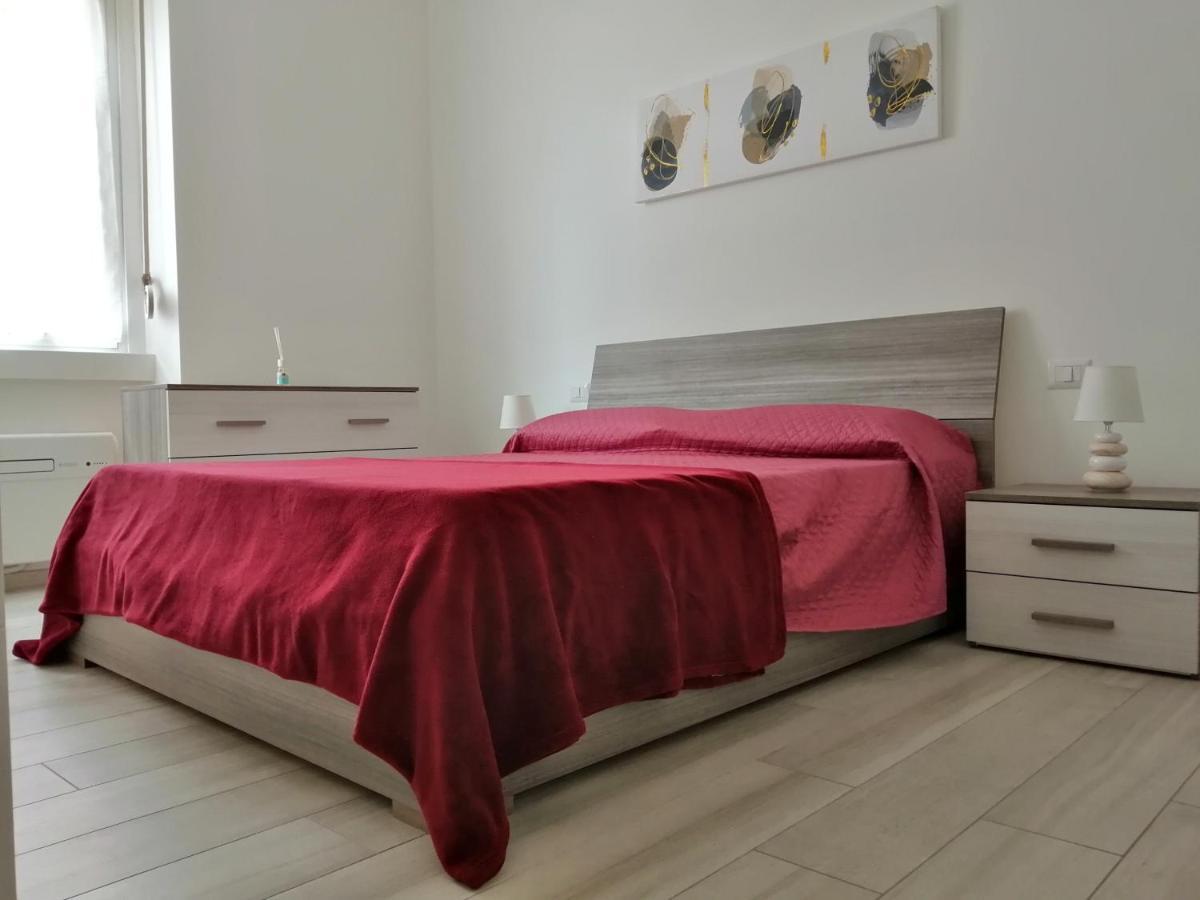 Comodo Per E Rho Fiera *