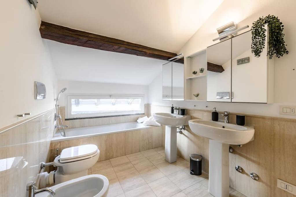Apartment Buenos Aires' Nest - 10 Minutes From Duomo With Terrace *