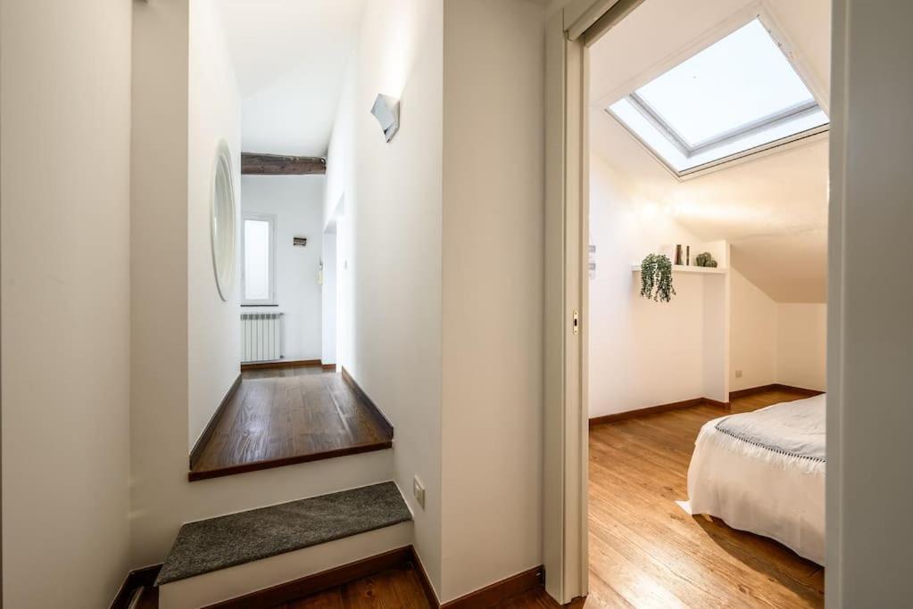 Buenos Aires' Nest - 10 Minutes From Duomo With Terrace Milan